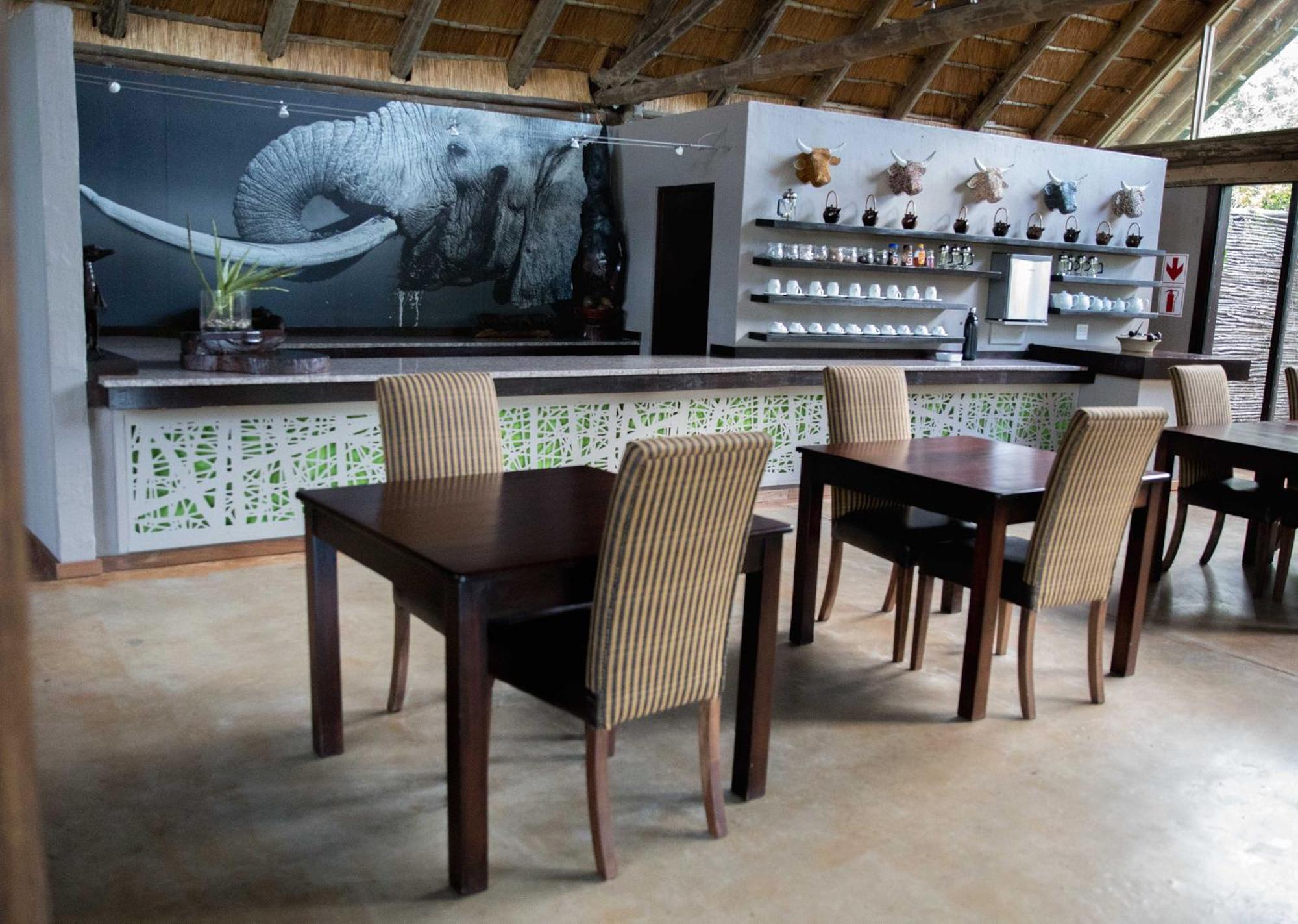Royal Thonga Safari Lodge Sihangwane Exterior photo