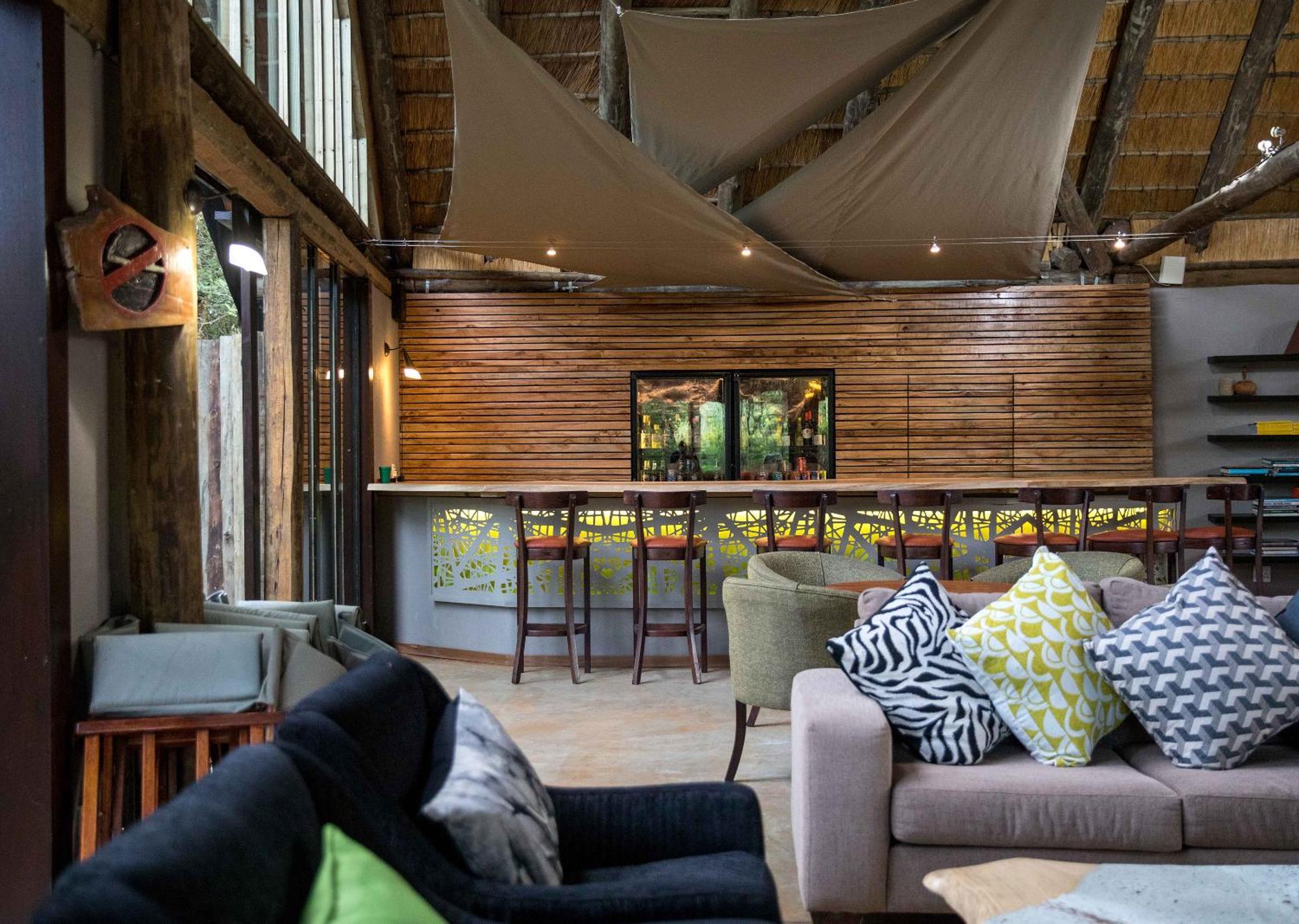 Royal Thonga Safari Lodge Sihangwane Exterior photo