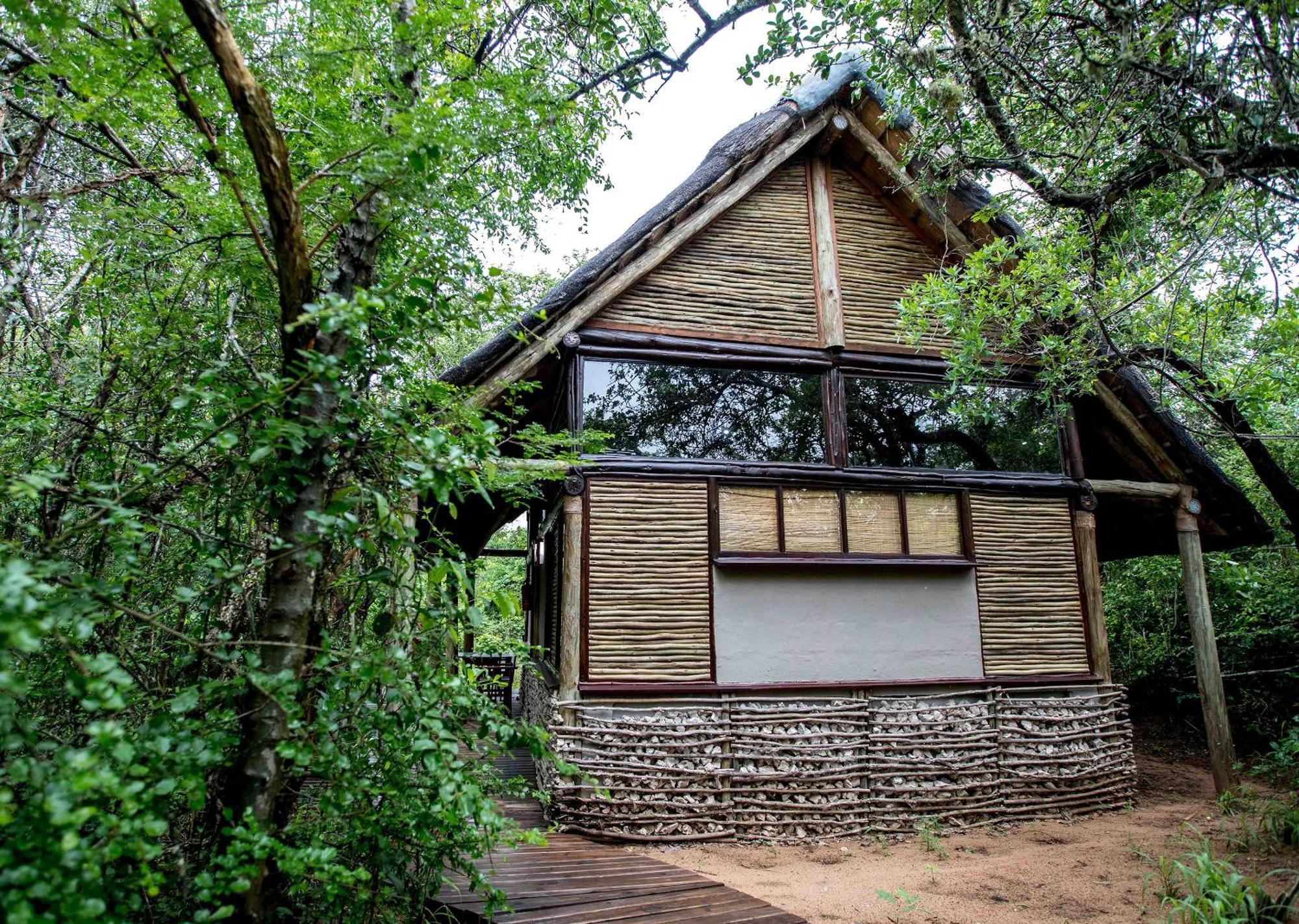 Royal Thonga Safari Lodge Sihangwane Exterior photo